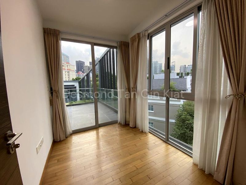 3 Bed Apartment (Condo) for Rent in  Oxley Edge - Image 3